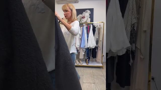 Модные тренды весна-лето 2025. Показ готовых образов. смотреть онлайн