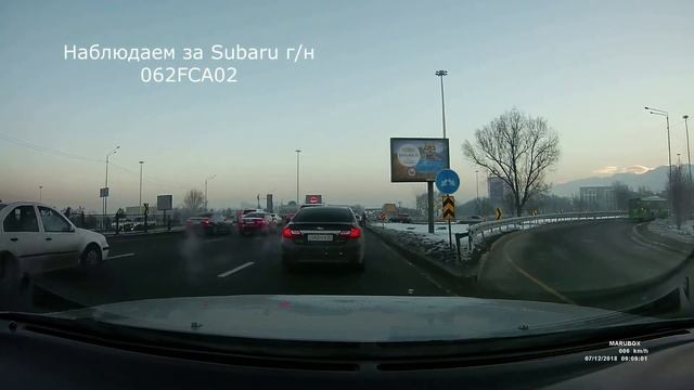 Не включённые сигналы поворотника. забытая разметка и две попытки "тарана" смотреть онлайн