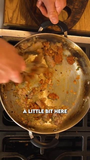 THIS THAI RED CURRY IS SWEET, SPICY , FUNKY AND SOUR #YUMMY #CHEF #TASTY #DELICIOUS смотреть онлайн