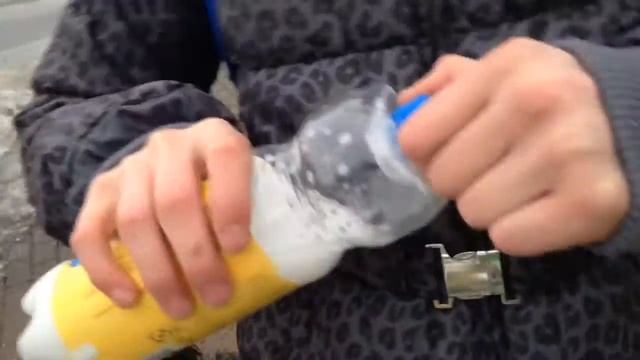 Пугаем бутылки