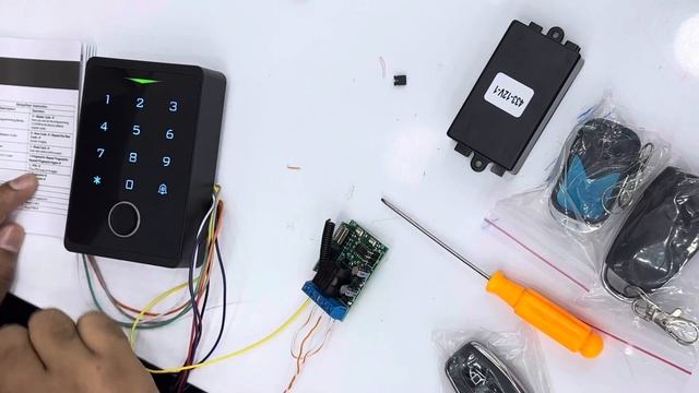 TUYA ACCESS CONTROL | CF1-WIFI | How to Configure Remote | Finger | Password | Tuya Application | смотреть онлайн
