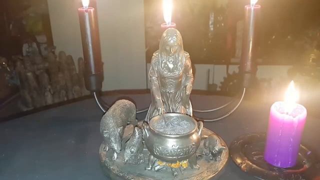 СПАСИТЕЛЬНЫЕ СЛОВА АРМЯНСКИХ ВЕДЬМ ДЛЯ ВСЕХ ВЕДЬМИНА ИЗБА АВТОР ИНГА ХОСРОЕВА смотреть онлайн