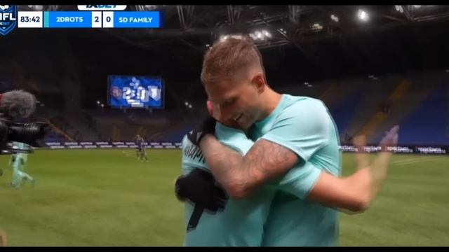 КОНФЛИКТ КРАПА И SD FAMILY / КРАП ЗАБИЛ ГОЛ! смотреть онлайн