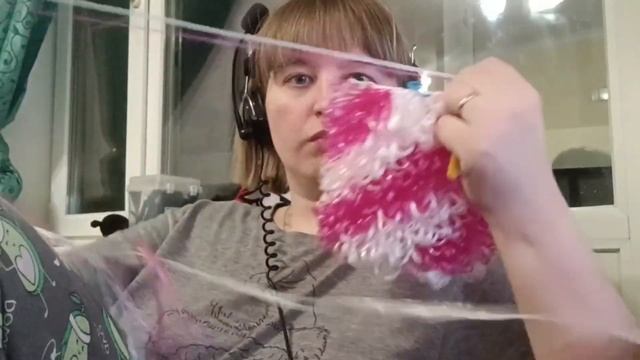 Скатерть завершена. Семейный разговор. 2 часа вязания Мочалки. смотреть онлайн