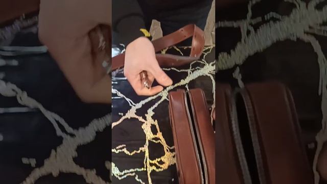 ВОТ ЭТО ЭКСКЛЮЗИВ ОТ СЫНОЧКИ #кожа #сумки# барсетки #ремни смотреть онлайн