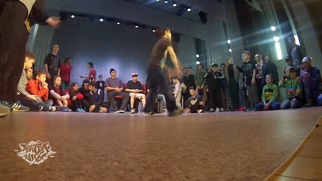 Битва_Школ_vol.6.Kids1x1:final-AlmazVSGleb смотреть онлайн