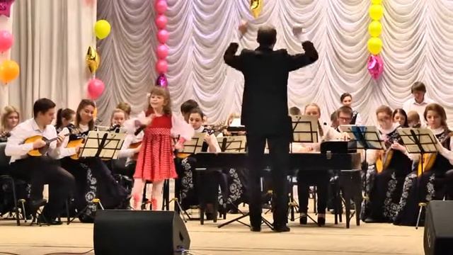 София Бояринцева - "Возле речки" смотреть онлайн