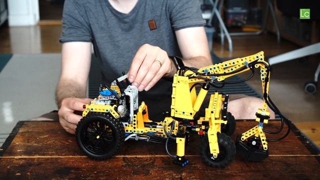 Hydraulic slewing crane T157/1 – LEGO Technic MOC смотреть онлайн