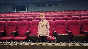 Первая роль на сцене: Лев Глинский в мюзикле "Рождество мистера Скруджа" (эпизод) (№124)