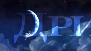 Логотип DreamWorks Pictures на русском языке
