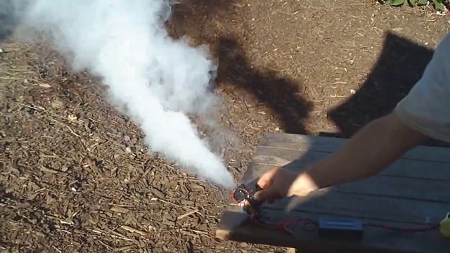 MrRCSound RC Airplane Smoke System Protype 4 смотреть онлайн