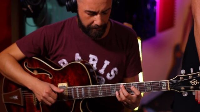 French Gypsy jazz "Menilmontant" with Lilliana & Rafa MX 2021 смотреть онлайн