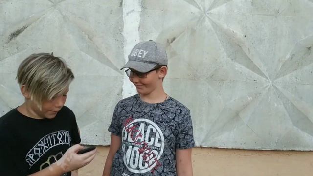 Самый дорого лук школьника😱.Сколько стоит твой шмот смотреть онлайн