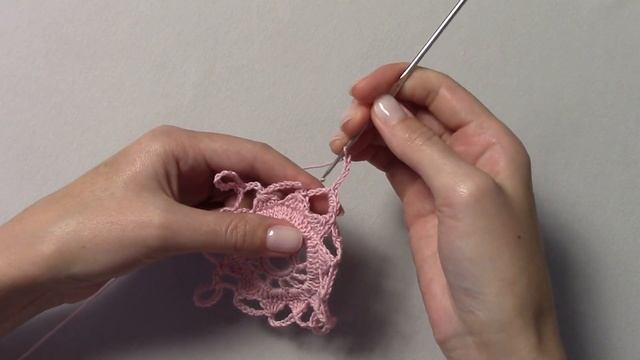 Белый мотив крючком/Соединение мотивов смотреть онлайн