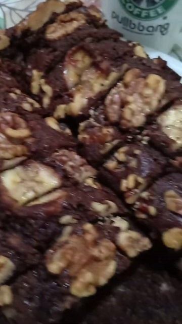 LK's Chocolate Banana Walnut Loaf (perfect with coffee!) // Leny's Kitchen 👩🍳😋 смотреть онлайн