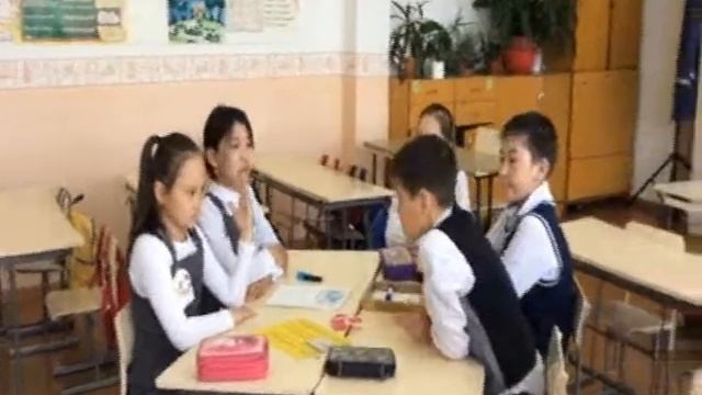 Фрагмент языковой игры на уроке хакасского языка Карачакова И Н смотреть онлайн