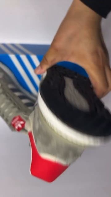 Adidas ZX 500 смотреть онлайн