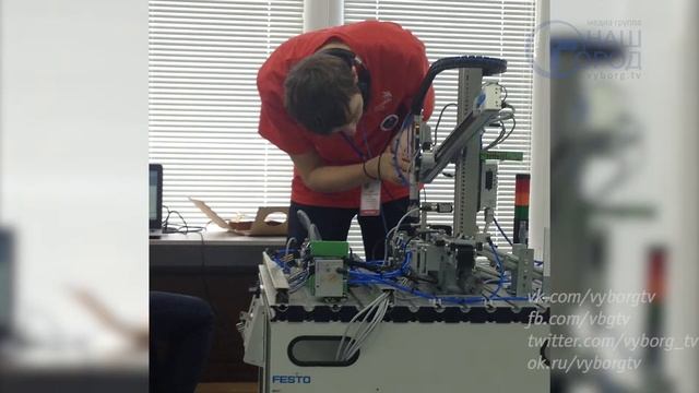 Репортаж из политехнического колледжа Александровский смотреть онлайн