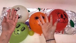 Шарики с водой Учим цвета Красный шарик, где же ты Развивающее видео детям Поем песню Лопаем Шарики