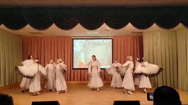 Хореографический ансамбль "Первоцвет" - Хореографическая постановка "Помним, гордимся" смотреть онлайн