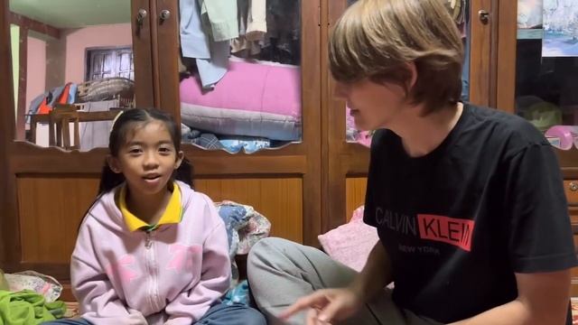 Про лаосский язык. Деревня. Общение с местными смотреть онлайн