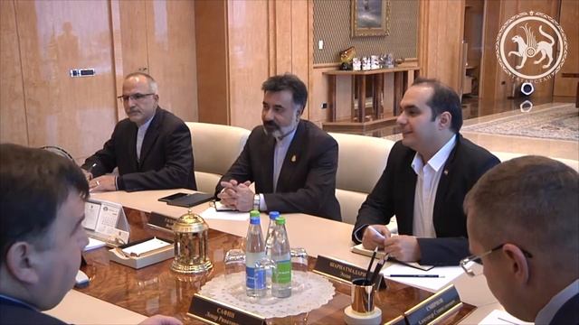 Рустам Минниханов встретился с директором компании Iran Markaz смотреть онлайн