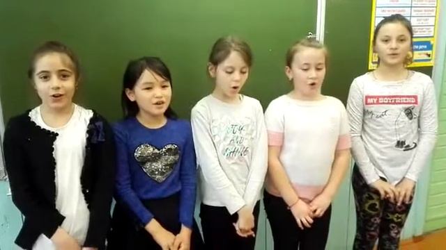 Поздравление с Днём Победы 3А:  Кухмазова К. , Хумбетова М. , Костова К., Ковалева М., Еребакан А.