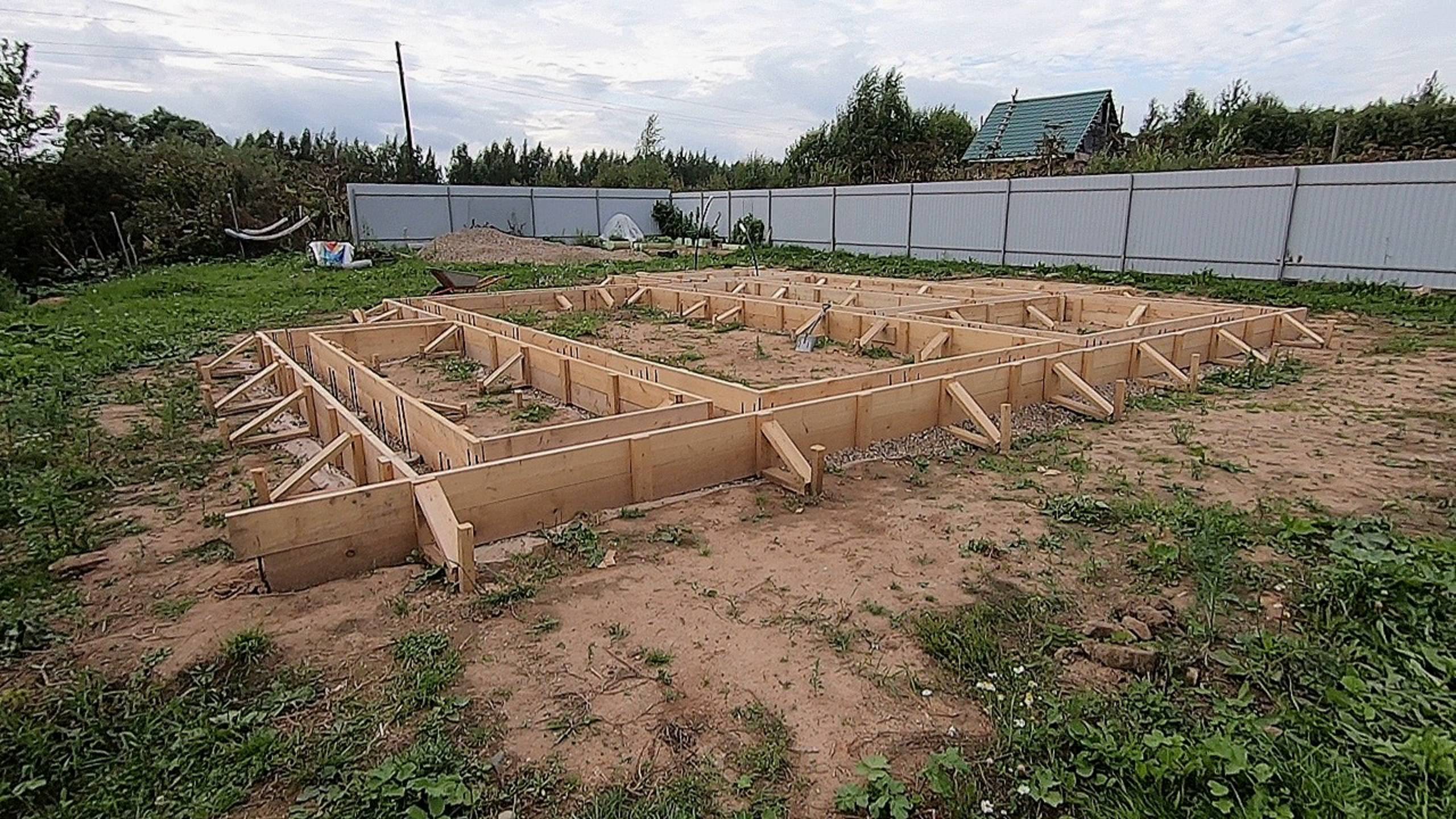 Собираем опалубку для ростверка смотреть онлайн