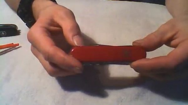 Victorinox Compact VS Victorinox Waiter.