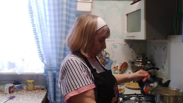 2 серия 😊 продолжение видео от 26.11.2024 г.приготовила блинчики и суп . Покупочки . смотреть онлайн