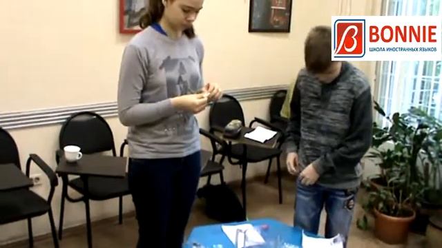 Летний лагерь в школе Бони. Урок зельеваренья смотреть онлайн