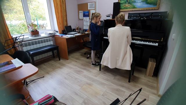 Урок по сольному пению преподавателя Крыловой А.В. 21.09.2023.МБУ ДО "Сосново-Борская ДШИ". смотреть онлайн