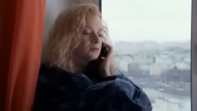 НЕВЕРОЯТНО ТРОГАТЕЛЬНЫЙ ФИЛЬМ! СОВЕТУЮ ПОСМОТРЕТЬ КАЖДОМУ ЛЮБИТЕЛЮ МЕЛОДРАМ! СПЯЩИЙ И КРАСАВИЦА