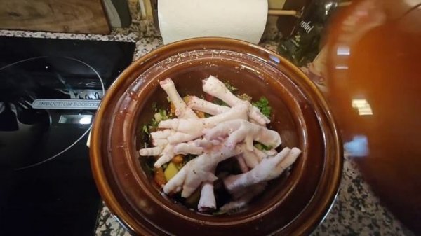 Куриные лапки с овощами в медленноварке. Рецепты Майора Пронина