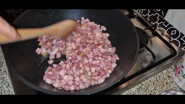 #Италия#Жизнь в Тоскане Заболела#Рецепт Итальянский#Соус Для Макарон#Amatriciana смотреть онлайн