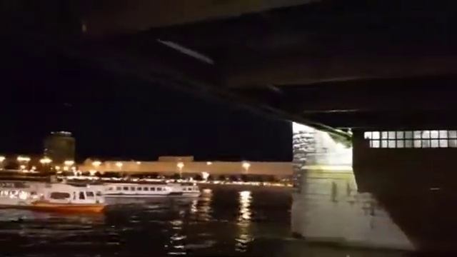 С. Жданов - Разведение мостов. смотреть онлайн