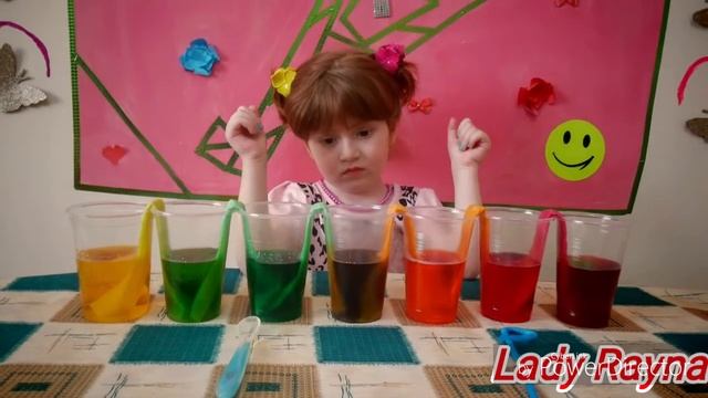 ЭКСПЕРИМЕНТ С ЦВЕТНОЙ ВОДОЙ,💧 ШАГАЮЩАЯ РАДУГА ,🌈 EXPERIMENT 💦 смотреть онлайн