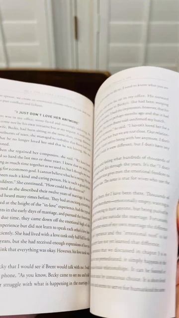 Discover the Secret to Lasting Love: 'The 5 Love Languages смотреть онлайн