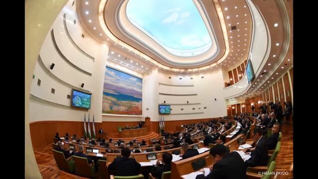 Короткое описание учебной программы курса "Парламентское право" смотреть онлайн