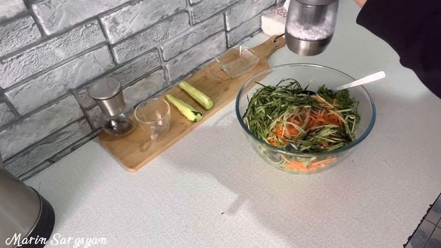 Դուք սա շատ կսիրեք👍այն հիանալի տարբերակ է յուրաքանչյուր ուտեստի հետ-салат из капусты смотреть онлайн