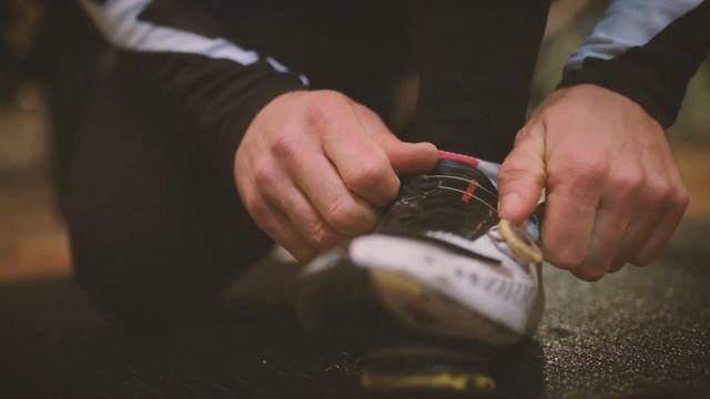 Brumble Bikes light up the night смотреть онлайн