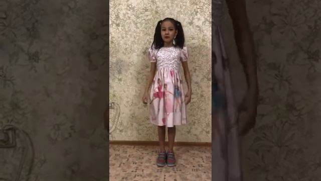 А Барто "Страшное кино". Читает Юлия Ли, 3 В класс смотреть онлайн