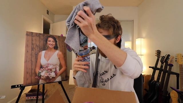 OPENING GIFTS BLINDFOLDED! смотреть онлайн