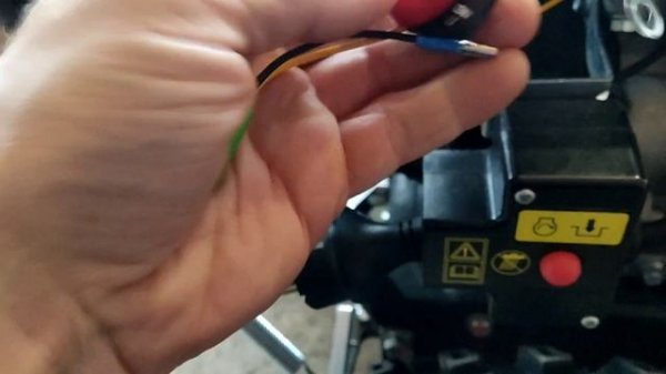 Обзор и установка выключателя двигателя зажигания на снегоуборщик