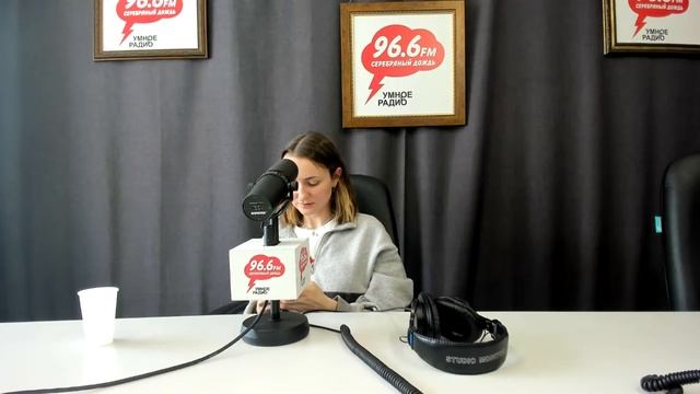 Елена Ларина | Сотрудник фонда "НИКА", организатор фестиваля WOOF смотреть онлайн