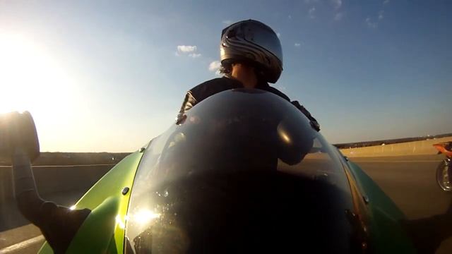 ZX-14, R1, and ZX-10 смотреть онлайн