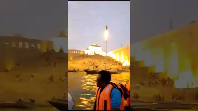 Ganga harathiki mundhu ghatlu kashilo intha andhamga #ghats in kashi| #Kashi ganga смотреть онлайн