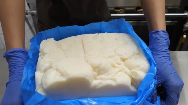 꾸덕한 수제치즈소스! 딥치즈 베이컨 더블 버거 / homemade deep cheese sauce! deep cheese bacon double burger смотреть онлайн