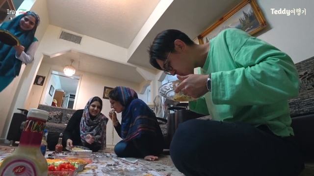 이란 가정집에 또 초대 받은 이야기. 이란 가족과의 저녁식사 Teddy in Shiraz, IRAN S03#14 смотреть онлайн