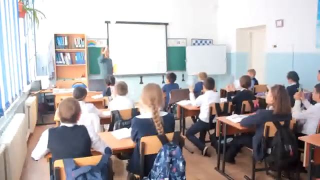 КГУ Розовская СОШ. Силеева Айжан Жаскайратовна, урок казахского языка, 3 класс смотреть онлайн